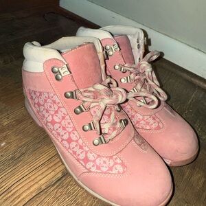 Pink timberland hiking boots in rare design size 11